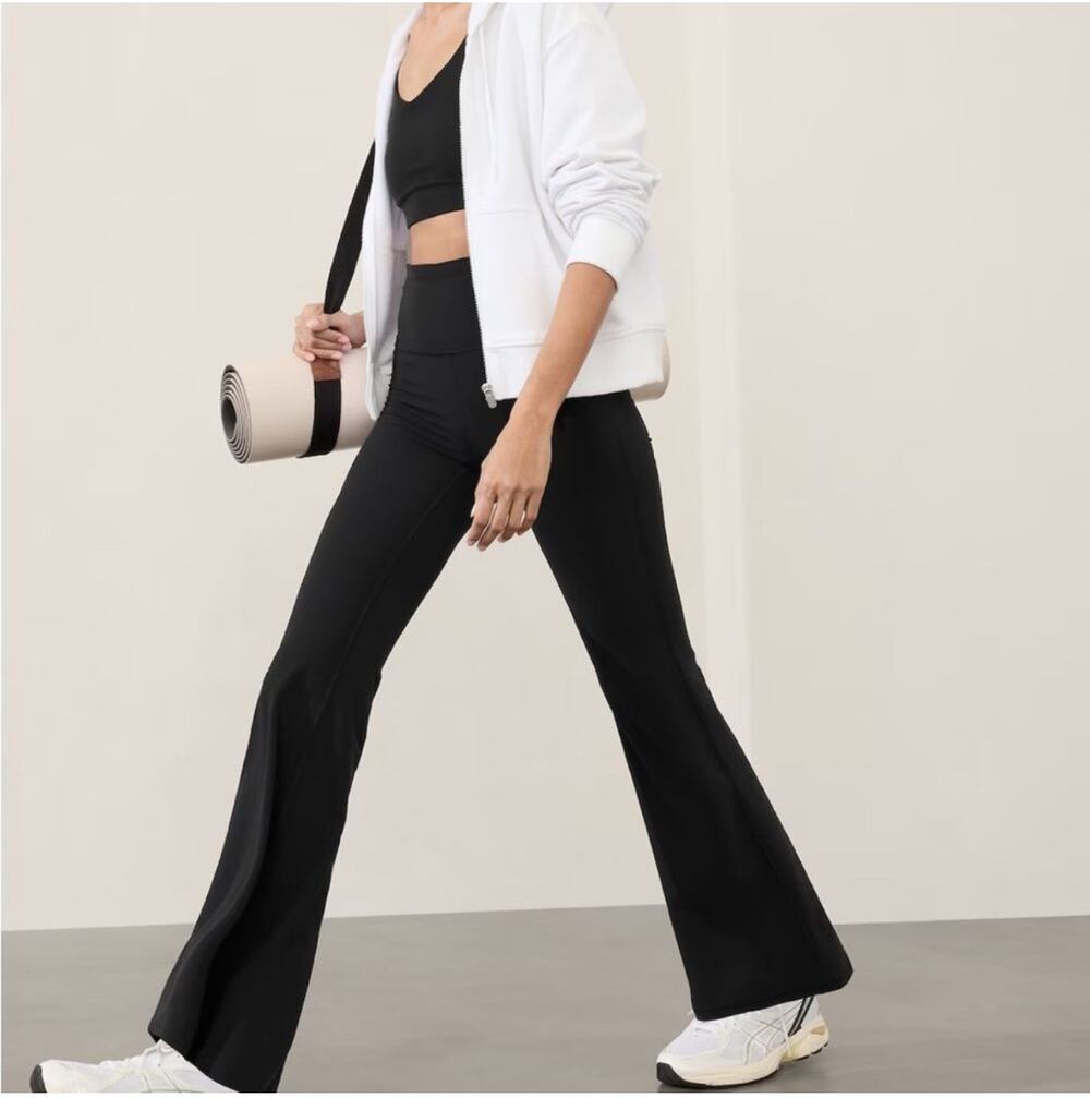 Athleta Pants Womens Small Black Elation Flare Yoga Athleisure Sporty Lounge Gym